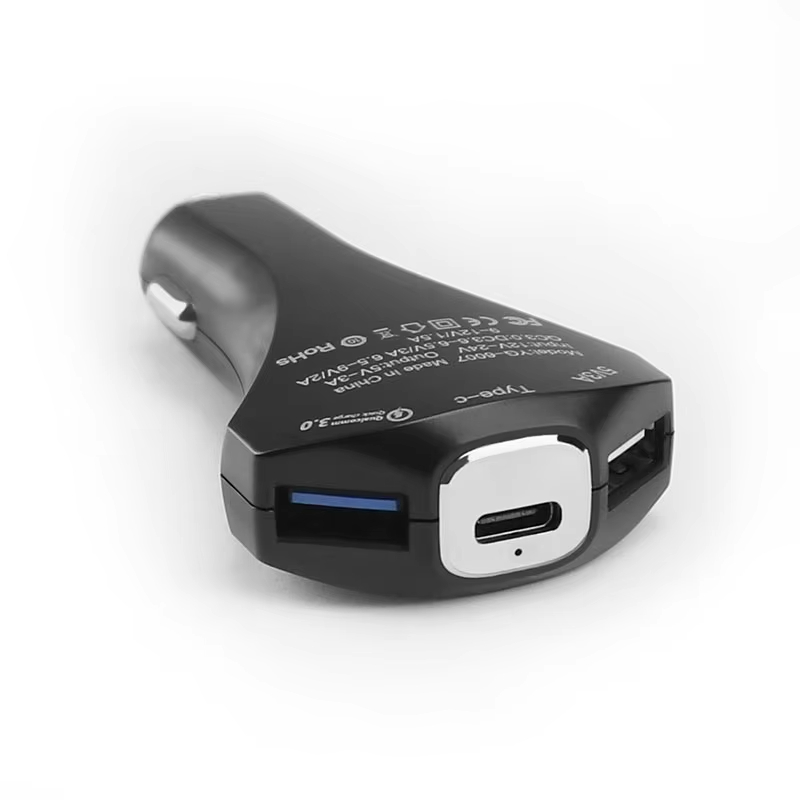 Double USB Type-c 12V Car Charger Travel Charger Fast Charging Portable Mobile Phone